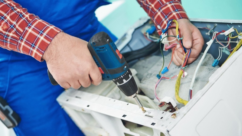Sultangazi Siemens Siemens çamaşır makinesi kart tamiri – Su almama arızası orijinal parça ile giderildi. - Teknik servis örneği